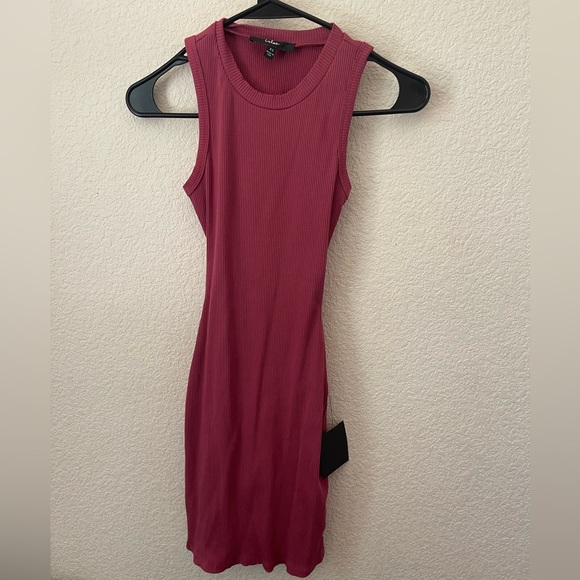 Lulus Dresses & Skirts - Lulus Dress NWT